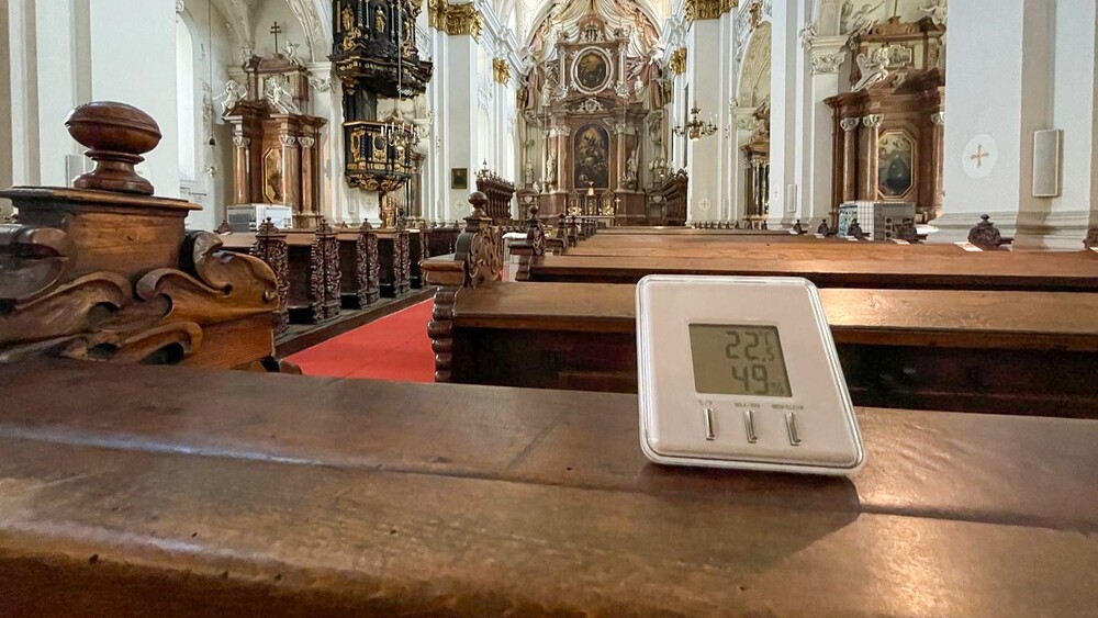 22,5 Grad in der Ignatiuskirche (Alter Dom Linz) / Diözese Linz/Johannes Kienberger 22,5 Grad in der Ignatiuskirche (Alter Dom Linz)